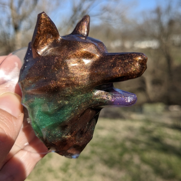 Brown Wolf Suction Cup Home Decor Huskie Dog Handmade Resin Cool Art Artisan - Picture 1 of 10